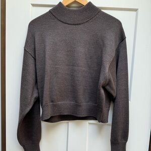 EUC Aritzia Wilfred free brand Brown Sweater size medium